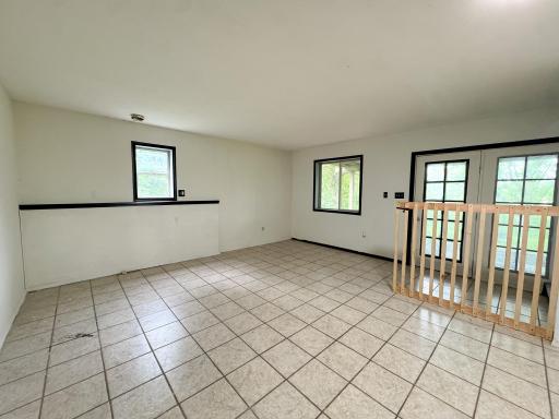 21093 370th Street, Erhard, MN 56534