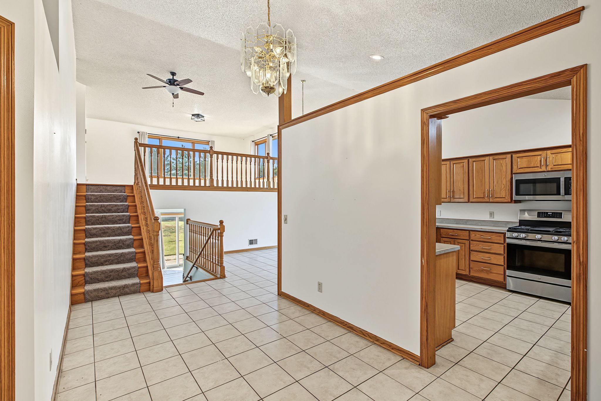 9-web-or-mls-10095 367th (9).jpg