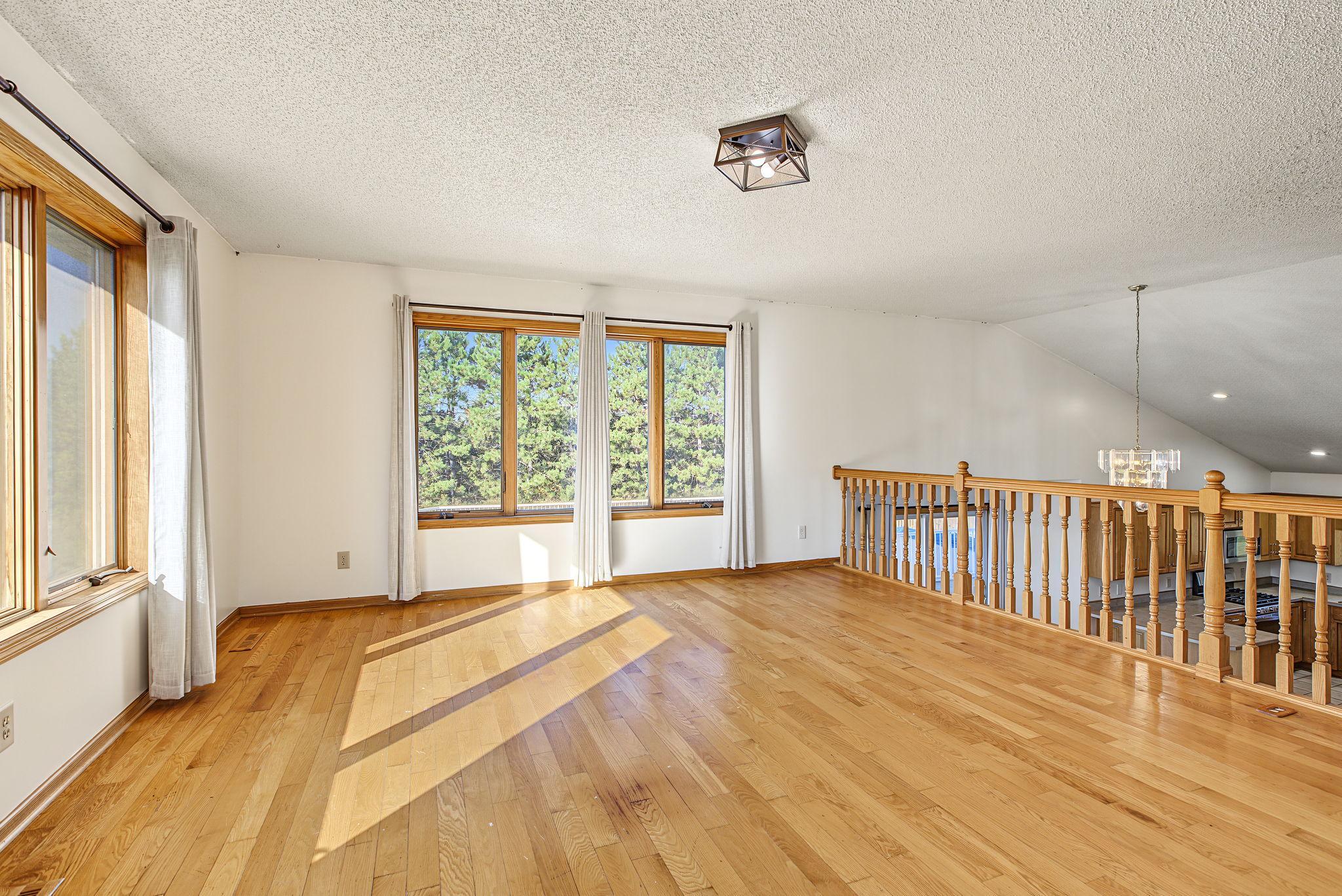 19-web-or-mls-10095 367th (19).jpg