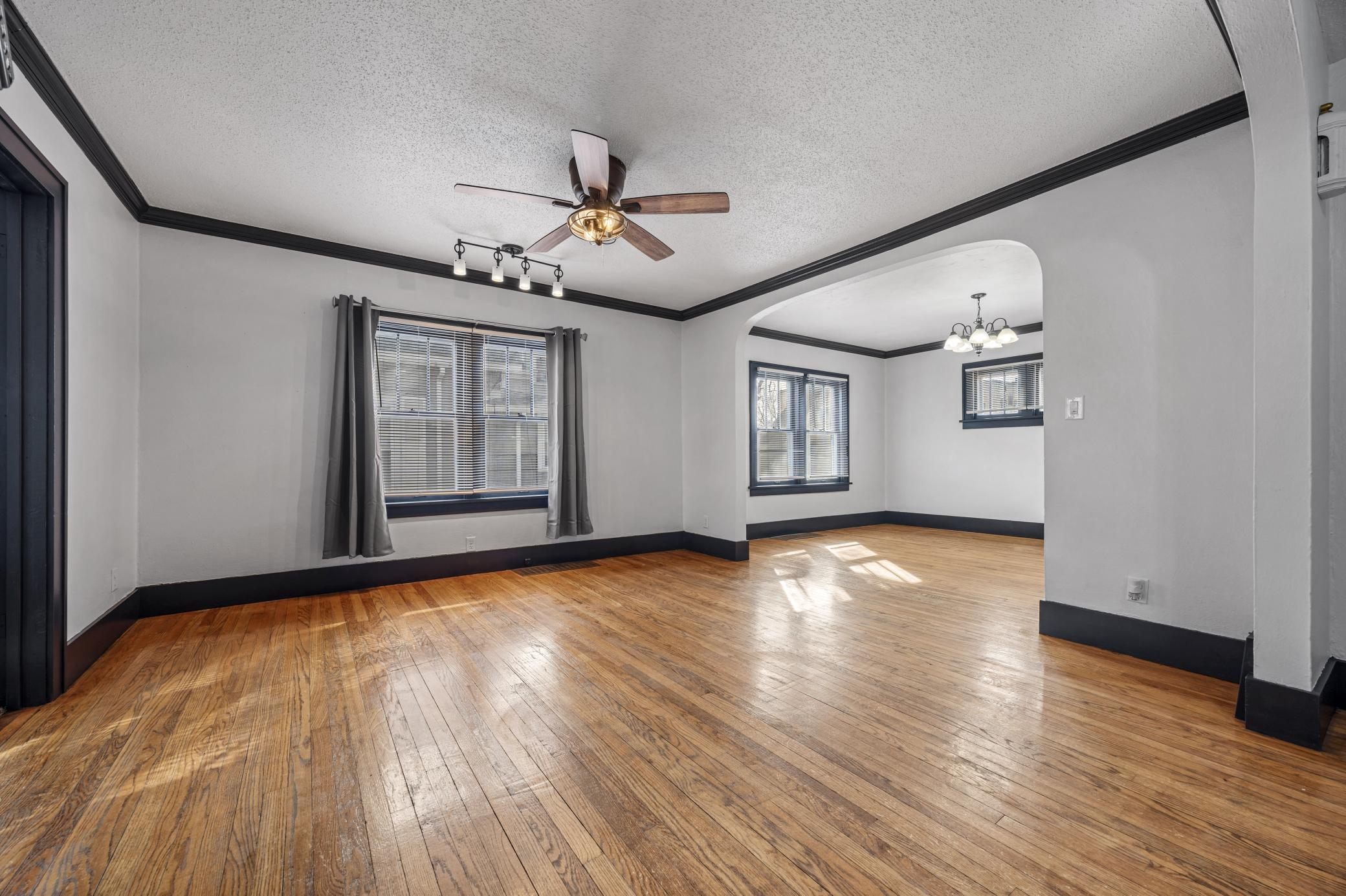 Living Room -1