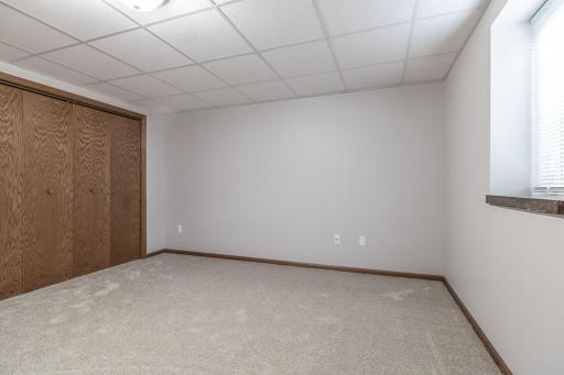 12991 Meadow Creek Drive, New Ulm, MN 56073