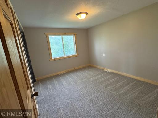 380 NE Kirsch Avenue, Mcgregor, MN 55760