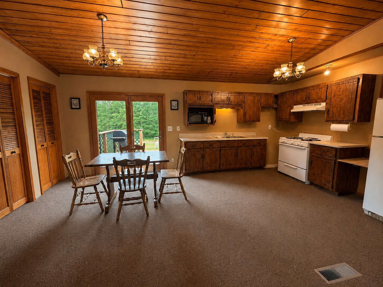 Living Area 2.PNG