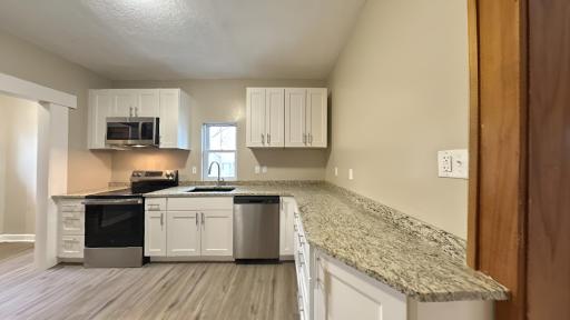 109 S Cottage Grove Avenue, Luverne, MN 56156