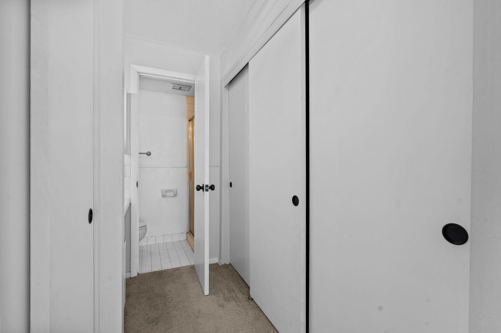 35-web-or-mls-329 Geneva Ave 204-263.JPG