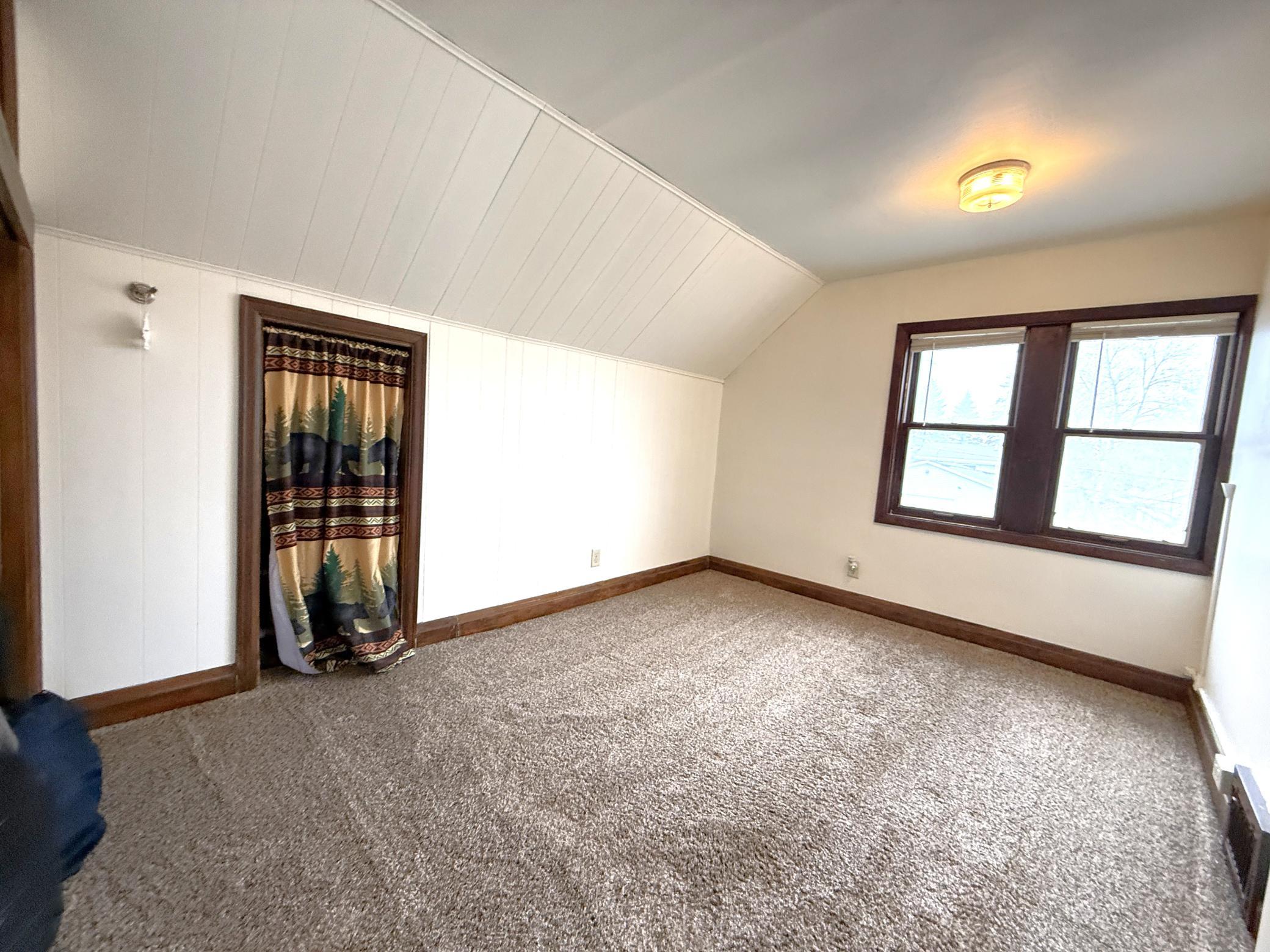 37 E Boundary Street Upstairs Second Bedroom 1.JPG
