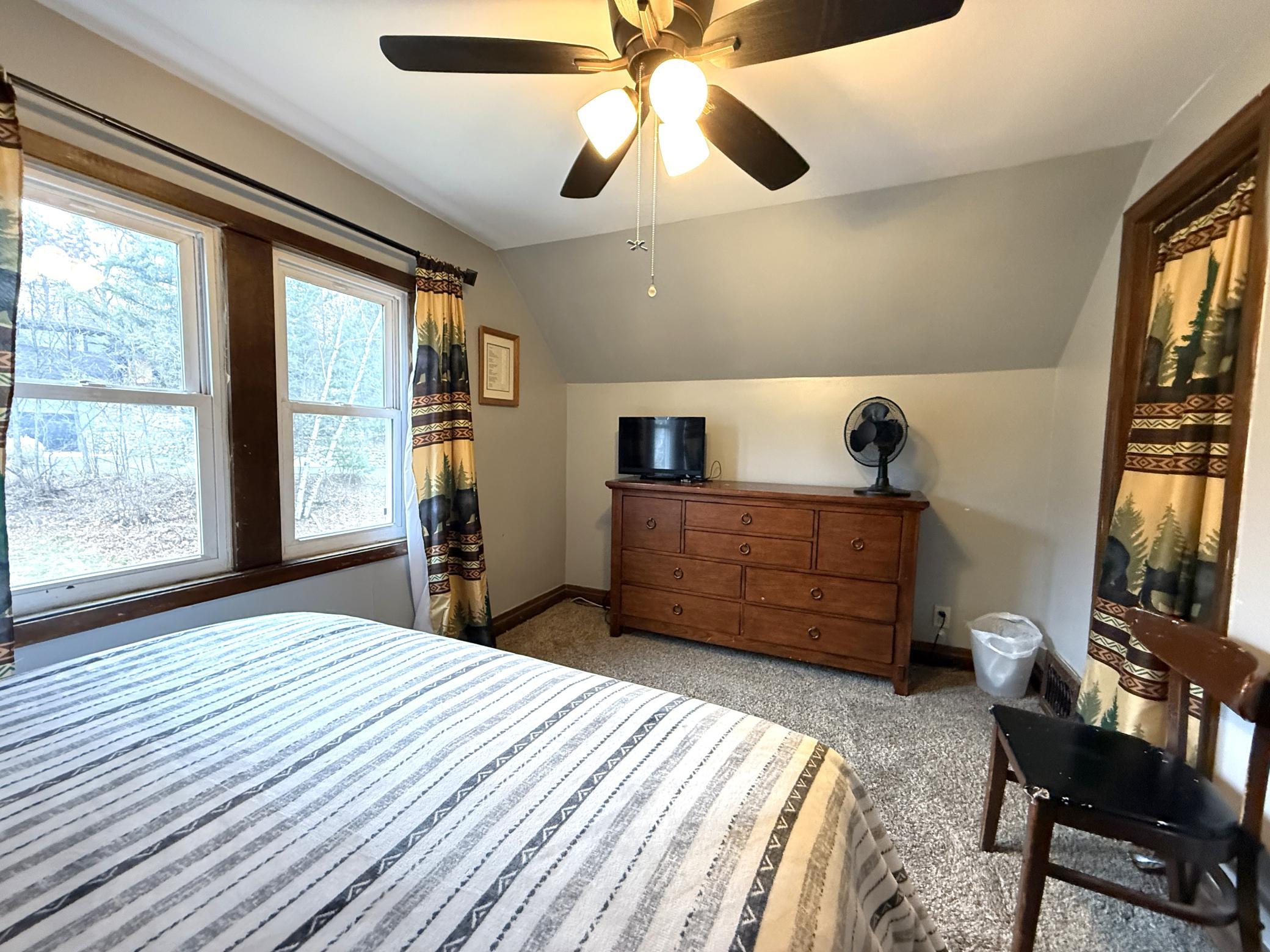 37 E Boundary Street Upstairs Main Bedroom 2.JPG
