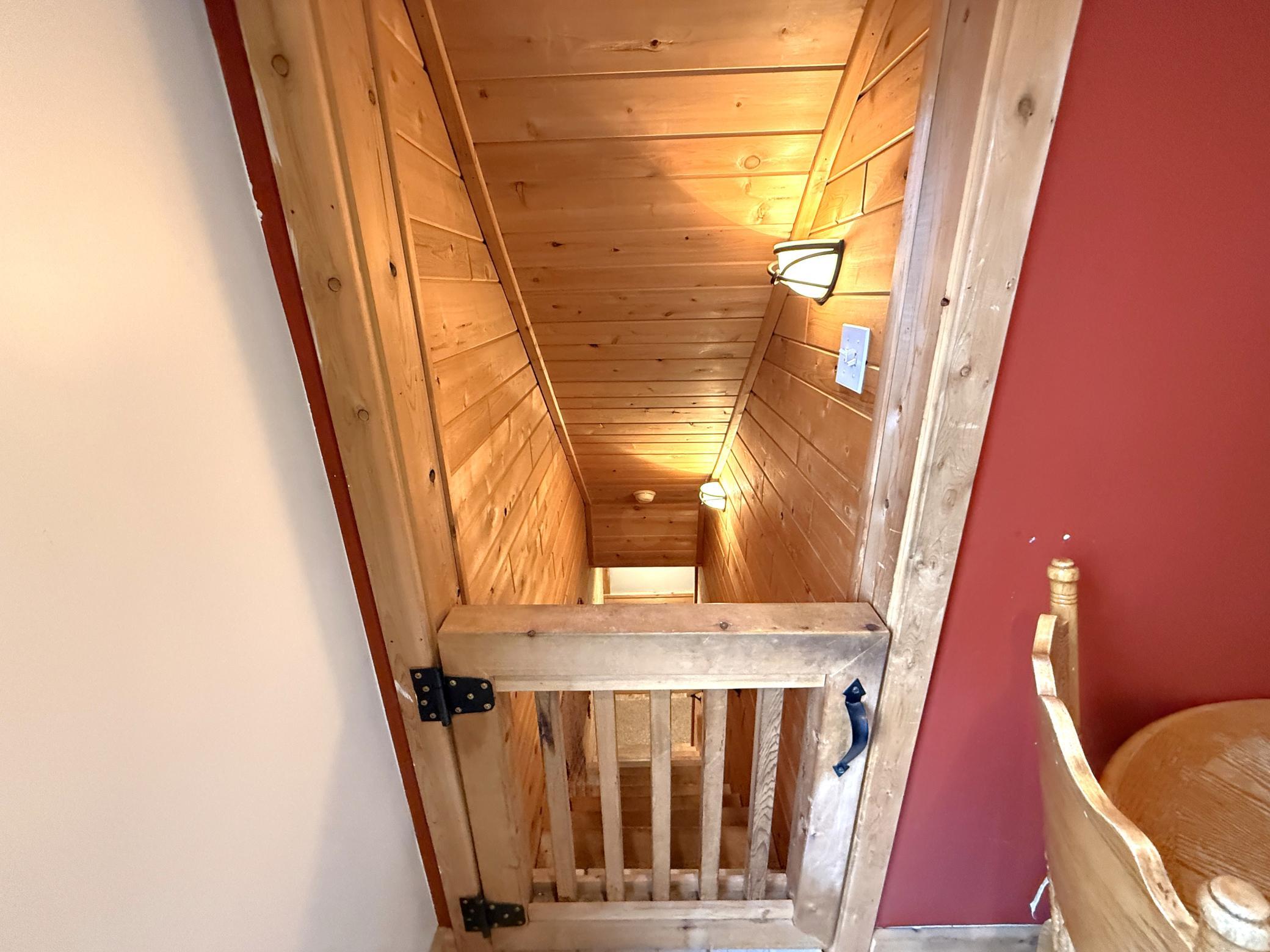 37 E Boundary Street Going to Bacemnet 1.JPG