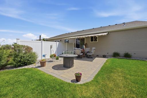 1426 Goldenwood Drive, West Fargo, ND 58078