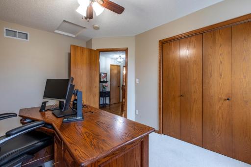 704 Country Estate Court SE, Stewartville, MN 55976