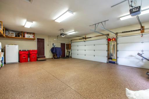 704 Country Estate Court SE, Stewartville, MN 55976