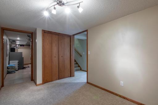 704 Country Estate Court SE, Stewartville, MN 55976