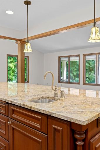 41-web-or-mls-3116 Old County Rd-41.jpg