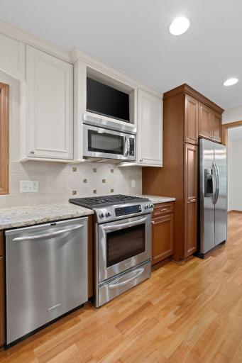 42-web-or-mls-3116 Old County Rd-42.jpg