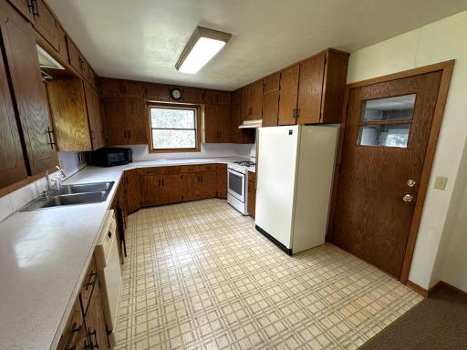 1739 290th Avenue, Tracy, MN 56175