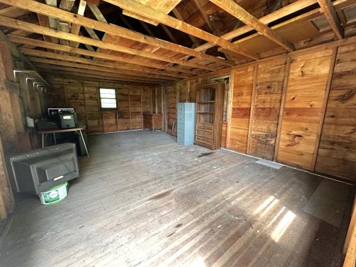 1739 290th Avenue, Tracy, MN 56175