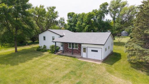 1739 290th Avenue, Tracy, MN 56175