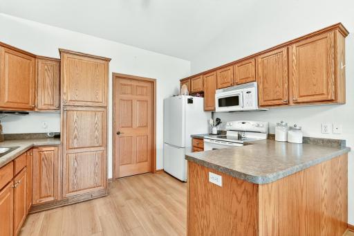 4207 Redhawk Drive SE, Rochester, MN 55904