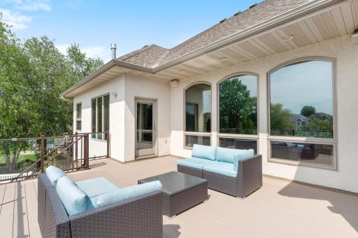 Deck Furniture Can Stay with the Property