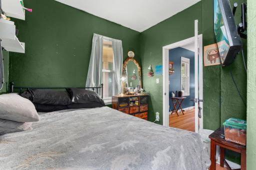 Lower Bedroom.jpg