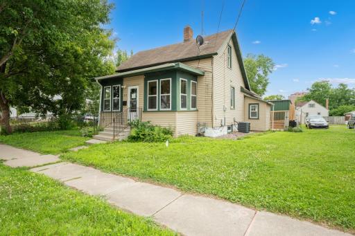 212 8th Street NW, Rochester, MN 55901