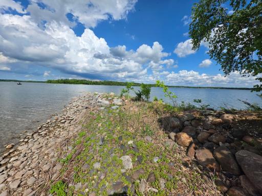 20885 Leona Beach Road, Rochert, MN 56578