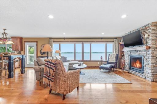 Expansive lake front views
