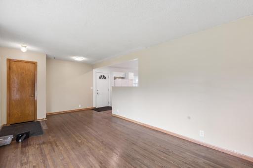 7800 53rd Avenue N, New Hope, MN 55428