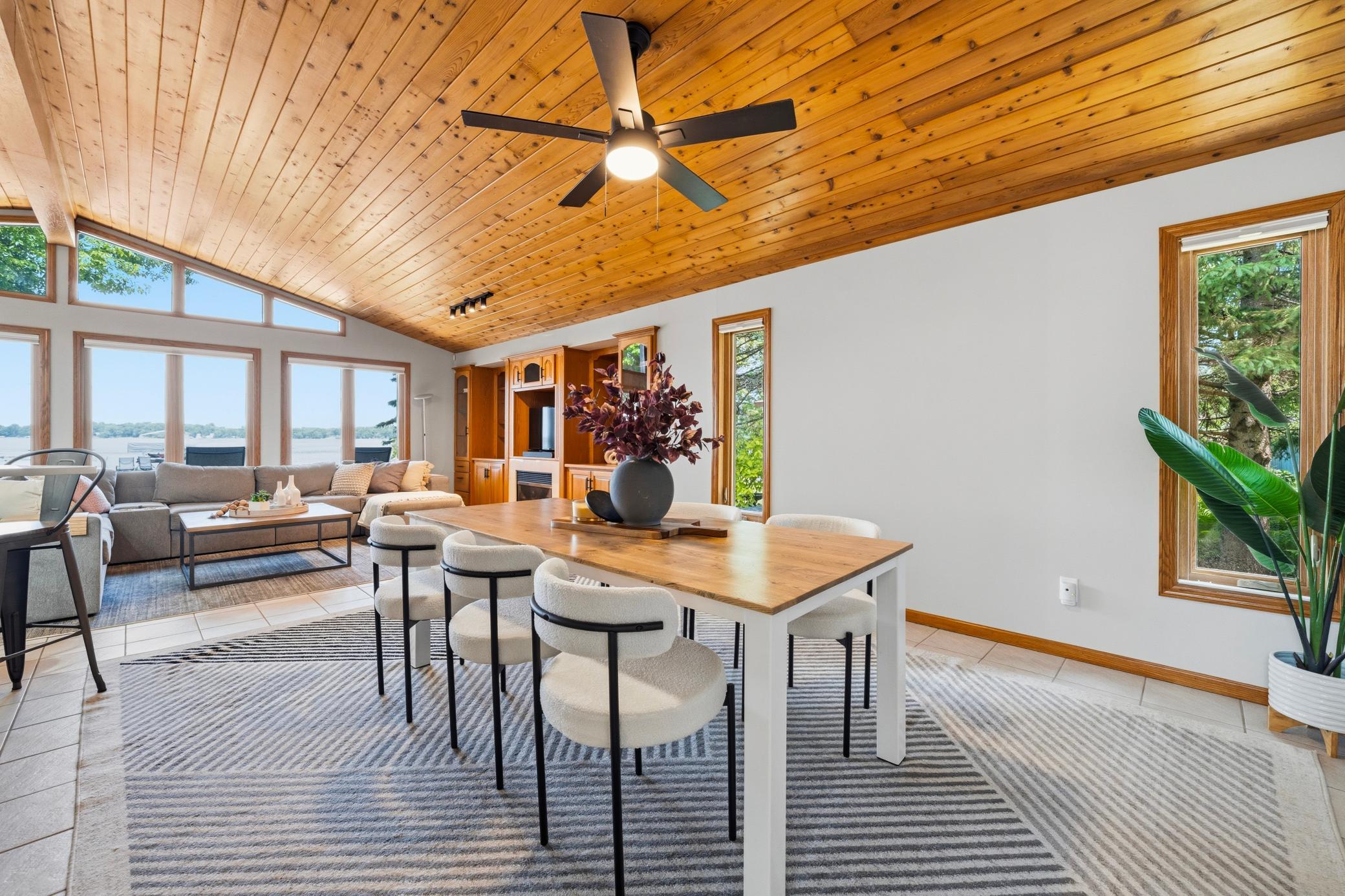 Formal Dining - could be Gaming Area