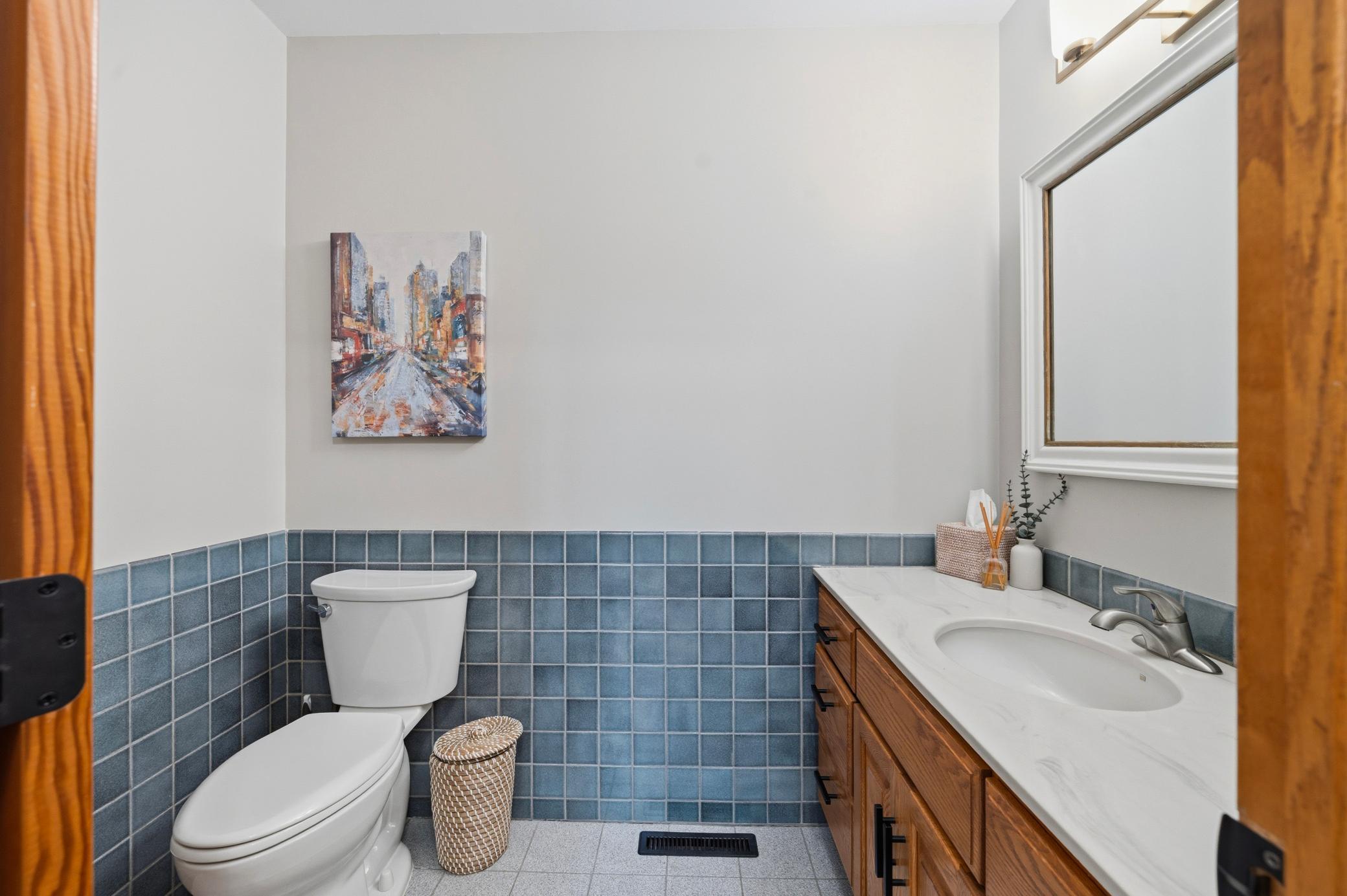 ML 1/2 Bath