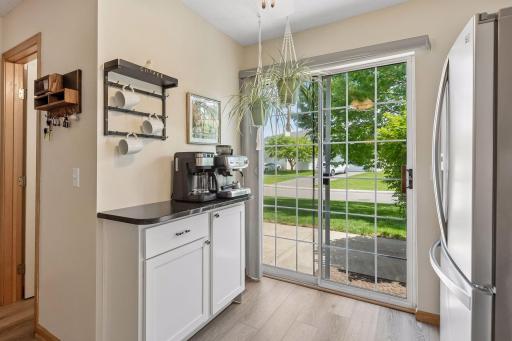 1929 Southcross Drive W, 1204, Burnsville, MN 55306