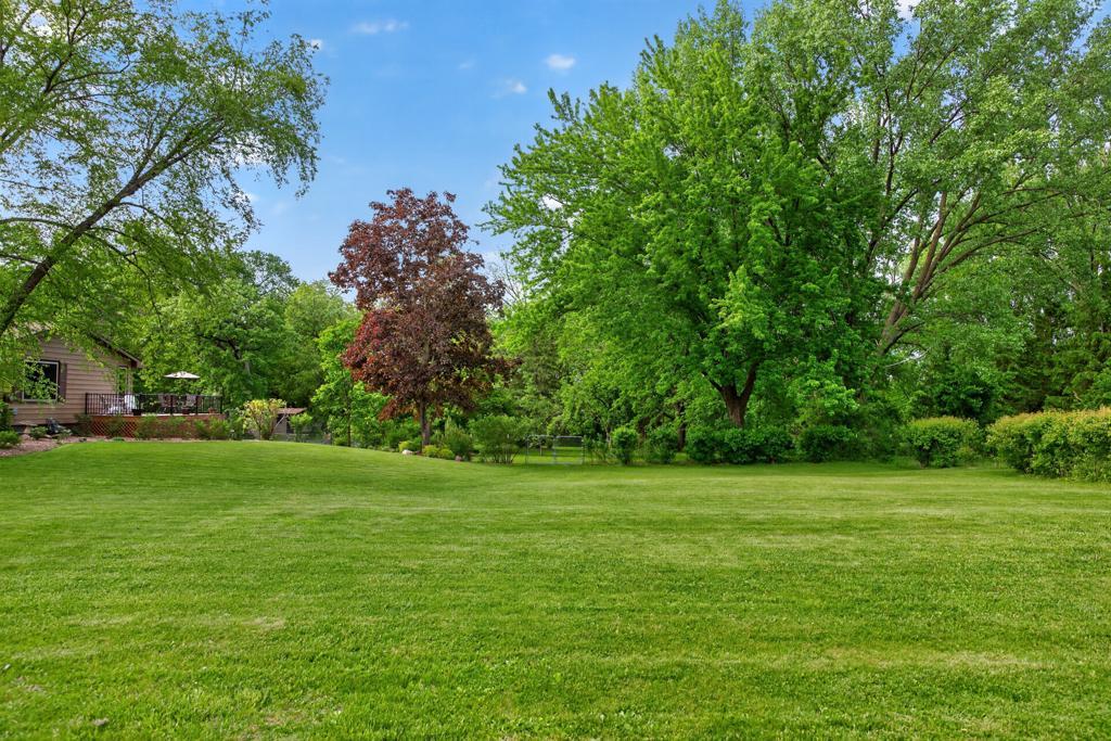 4 bed 2 bath home for sale on 6 acres 5633 Saint Mary Dr NW Rochester MN 55901