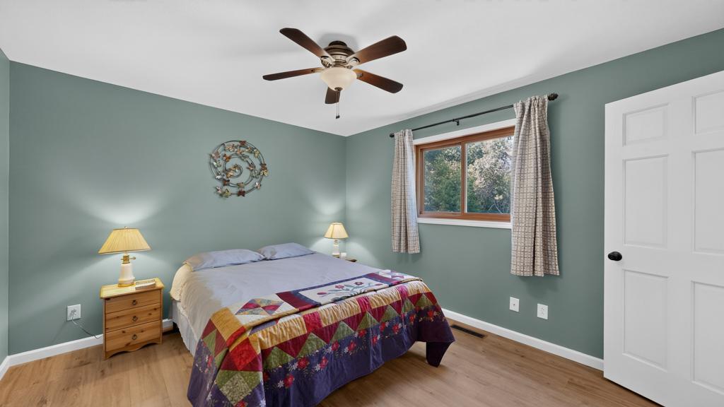 4 bed 2 bath home for sale on 6 acres 5633 Saint Mary Dr NW Rochester MN 55901
