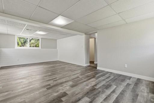 600 Lawrence Street, Marshall, MN 56258