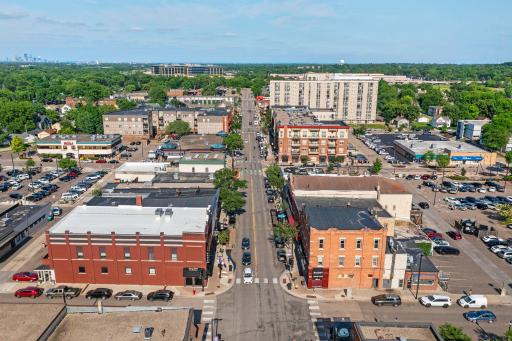 2030 Mainstreet, Hopkins, MN 55343