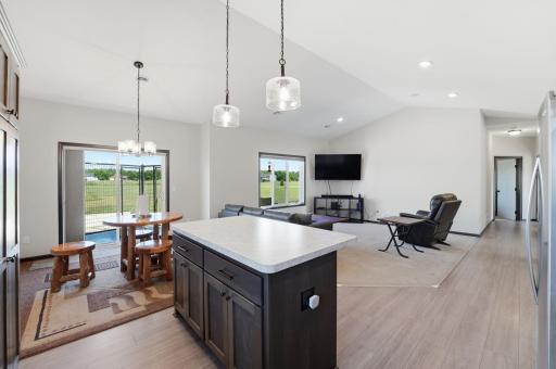 8594 Dolphin Road, Princeton, MN 55371