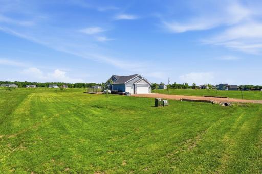 8594 Dolphin Road, Princeton, MN 55371