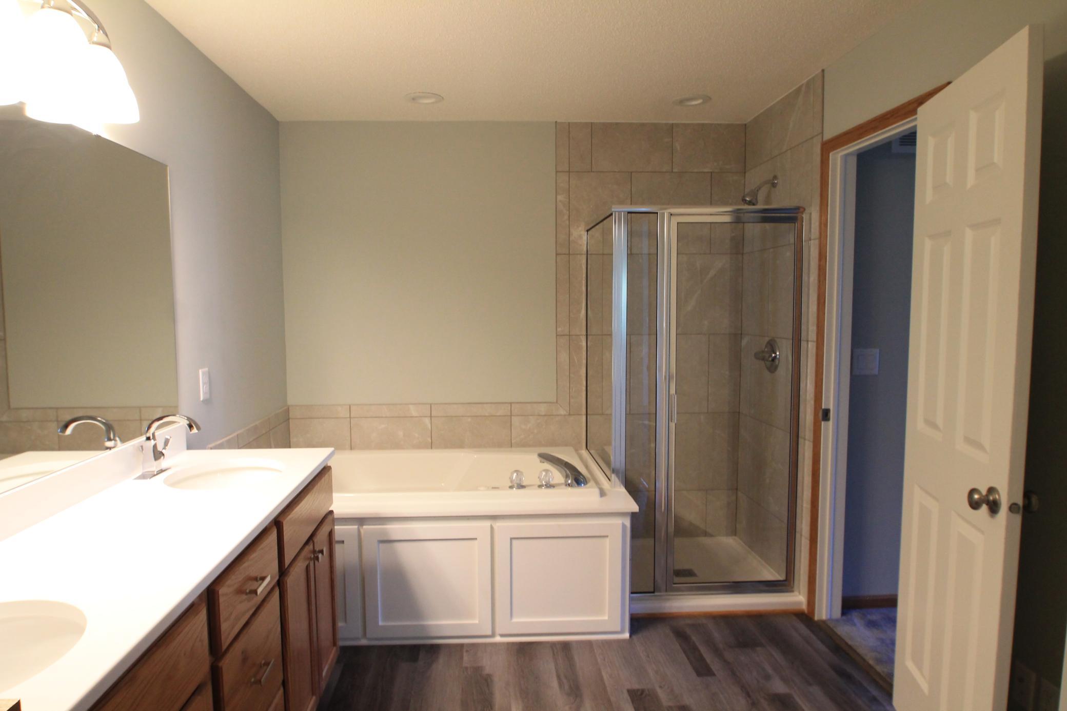 11872 85th bath2