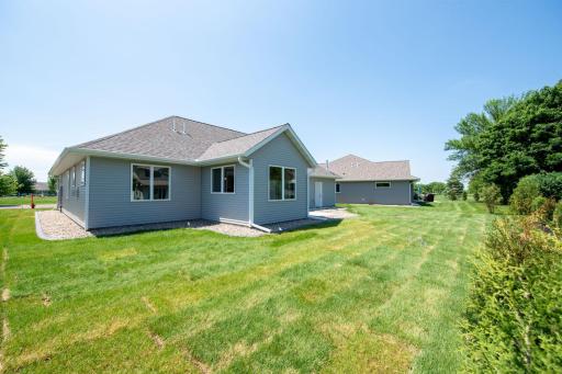 216 Dancing Waters Circle, Mankato, MN 56001