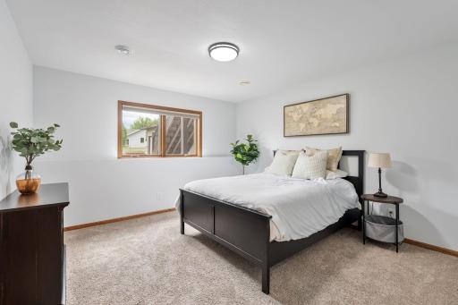 2575 Fox Hollow Lane, Owatonna, MN 55060