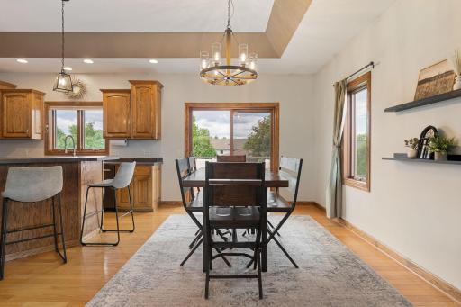 2575 Fox Hollow Lane, Owatonna, MN 55060