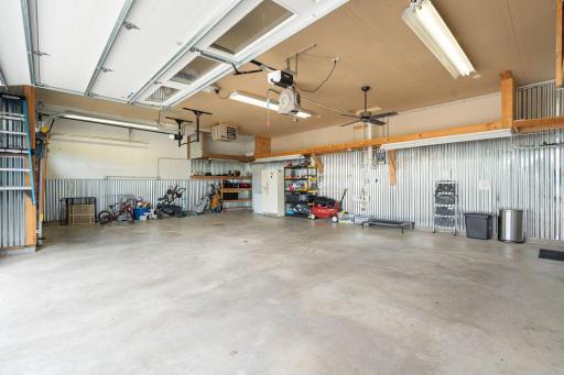 2575 Fox Hollow Lane, Owatonna, MN 55060