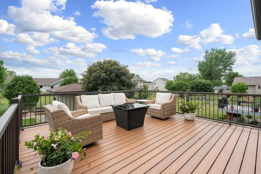 2575 Fox Hollow Lane, Owatonna, MN 55060