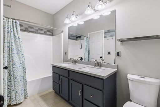 11962 85th Place N, Maple Grove, MN 55369
