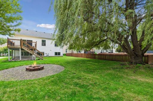 11962 85th Place N, Maple Grove, MN 55369