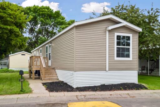1291 Piper Drive W, New Brighton, MN 55112