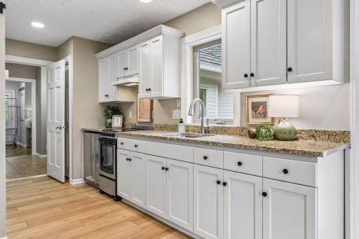 1615 Northridge Drive, Wayzata, MN 55391