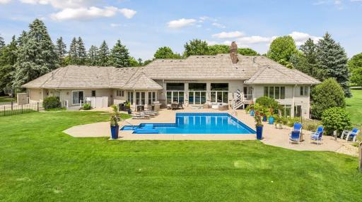 1615 Northridge Drive, Wayzata, MN 55391