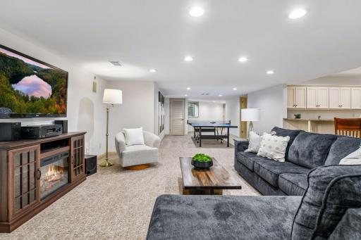 1615 Northridge Drive, Wayzata, MN 55391