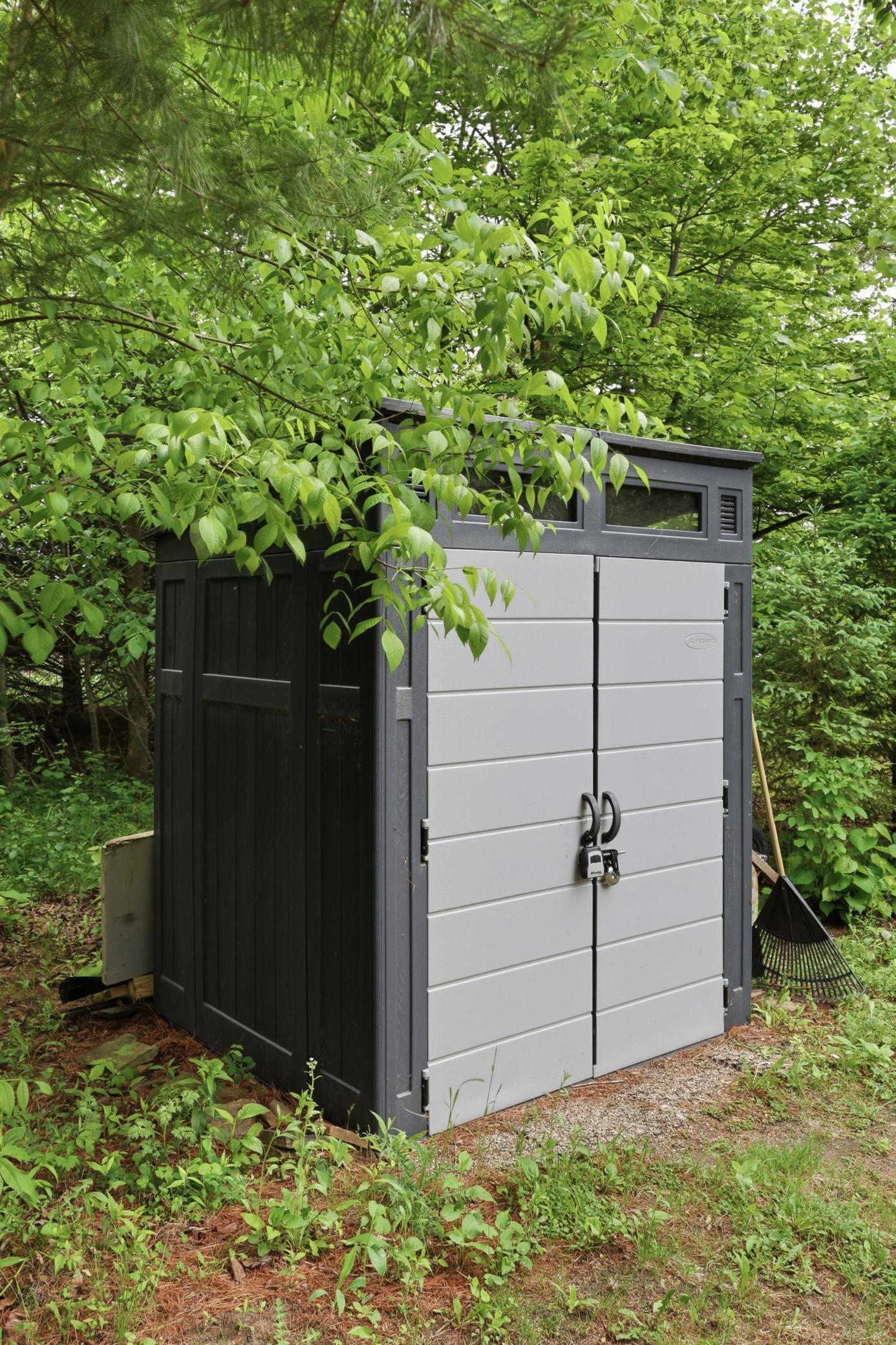 Shed